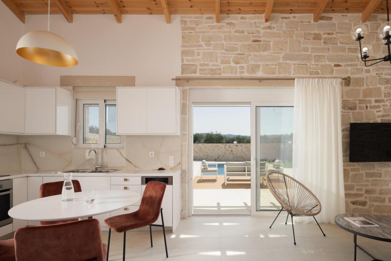 Evaero Villas I, Ii, Iii, IV - An Ever-So Inviting Escape, By Thinkvilla Sfáka المظهر الخارجي الصورة