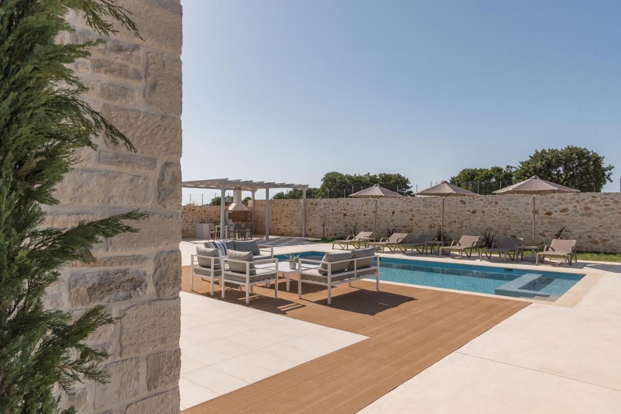 Evaero Villas I, Ii, Iii, IV - An Ever-So Inviting Escape, By Thinkvilla Sfáka المظهر الخارجي الصورة