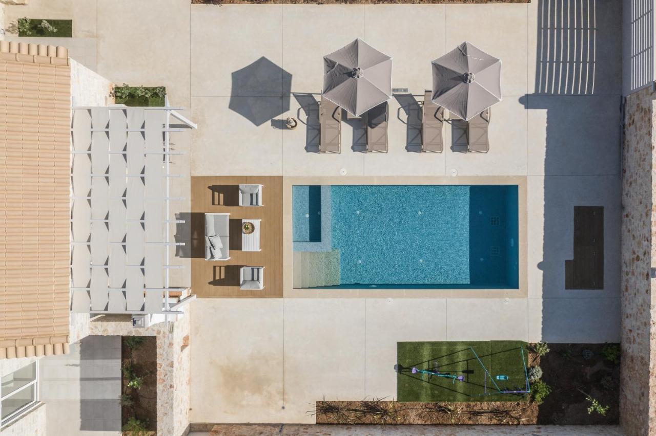 Evaero Villas I, Ii, Iii, IV - An Ever-So Inviting Escape, By Thinkvilla Sfáka المظهر الخارجي الصورة